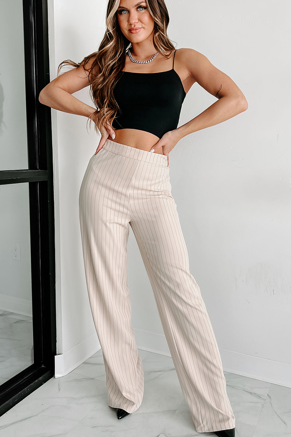 Black Spaghetti Strap Skinny Fit Cropped Tank Top